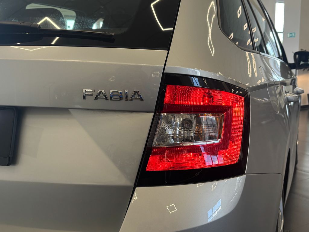 skoda-fabia-1-0-mpi-70kw-led-senzory - 6