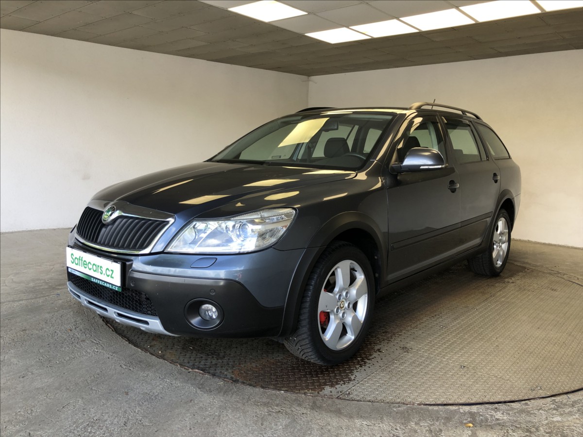 skoda-octavia-2-0-tdi-scout - 2