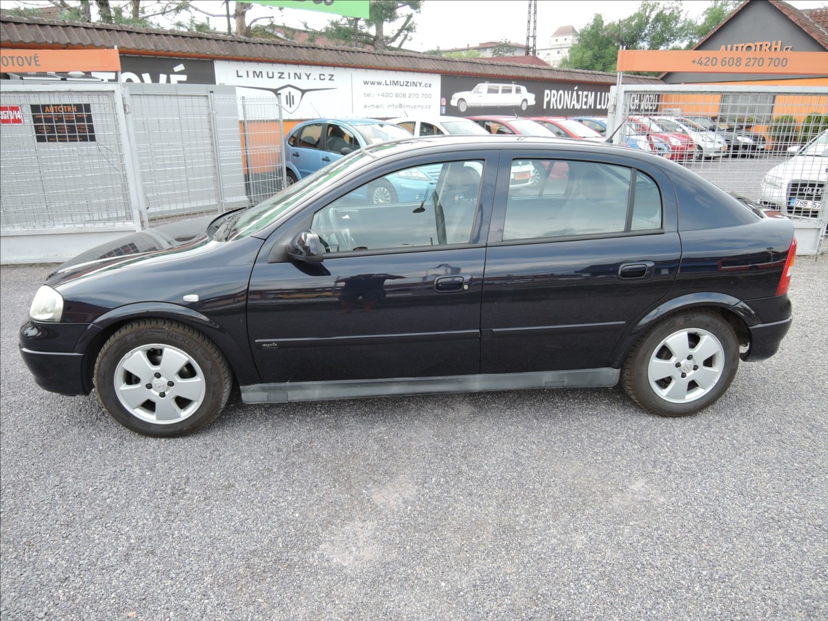 opel-astra-1-4-i-elegance-digi-klima-top - 3
