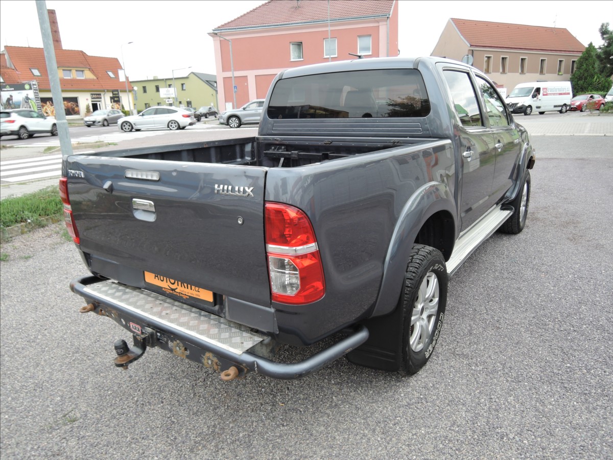 toyota-hilux-3-0-d-4d-aut-offroad-arb-navi - 5