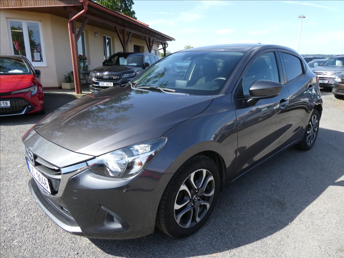 mazda-2-1-5-skyactiv-66kw-2xkola-navigace - 2