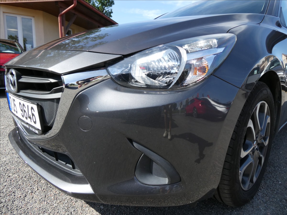 mazda-2-1-5-skyactiv-66kw-2xkola-navigace - 3
