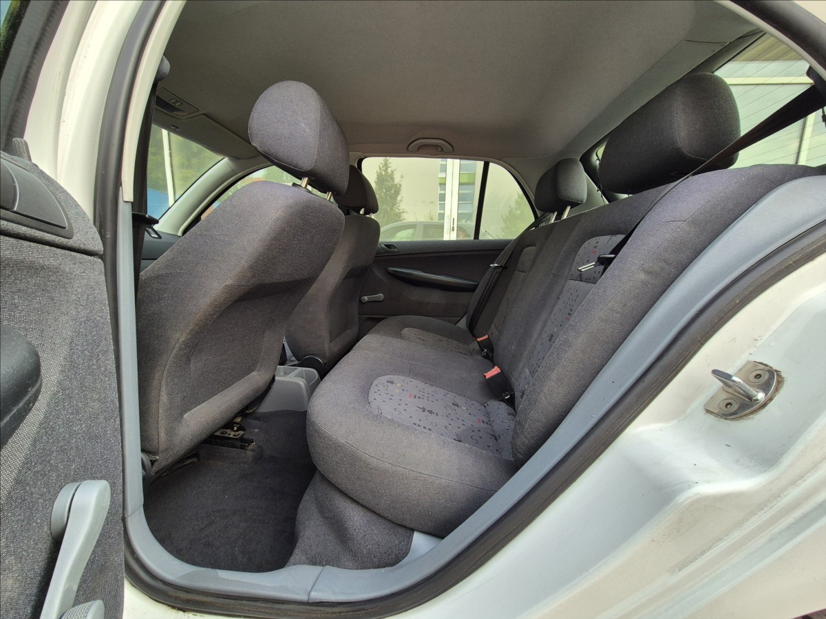skoda-fabia-1-4mpi-po-stk - 9