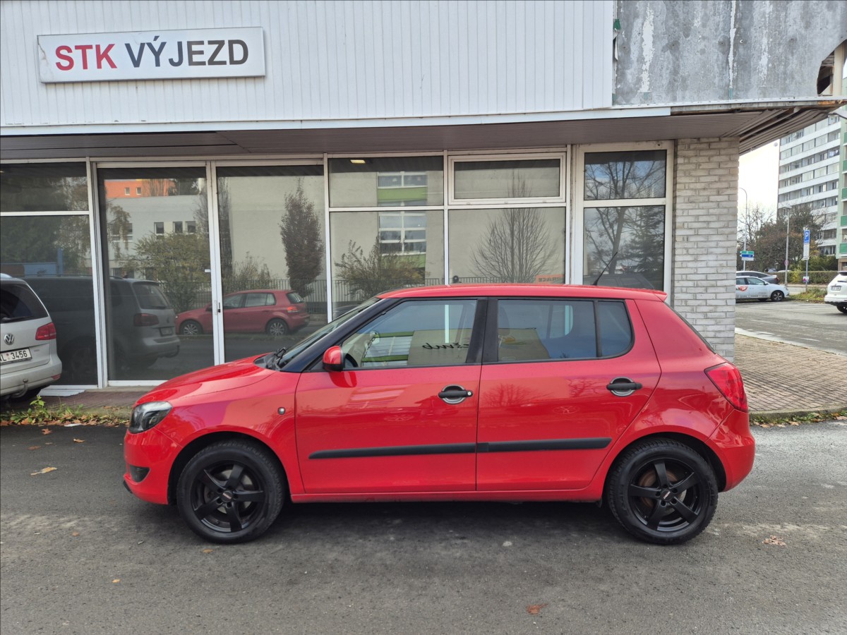 skoda-fabia-1-2tsi-alu-2-x-sady-pneu - 6