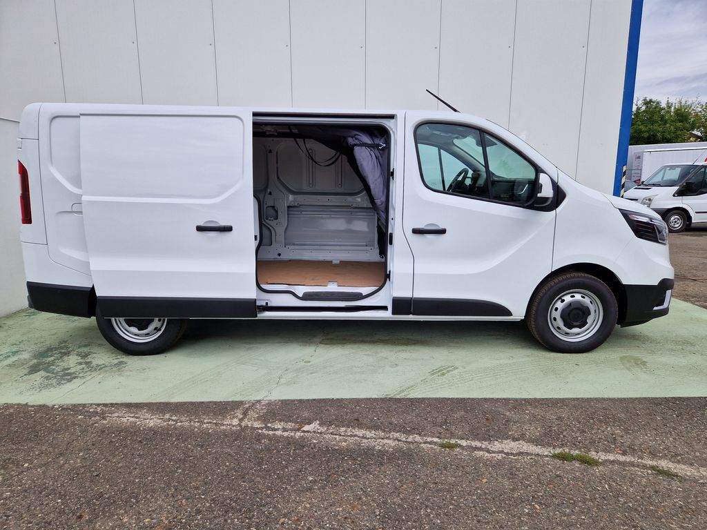 renault-trafic-2-0dci-do-2-49t-spani-topeni - 8