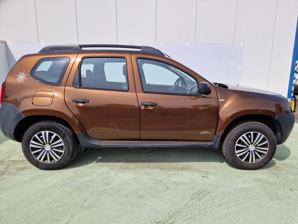 dacia-duster-1-5dci-66kw-klima-tazne - 4