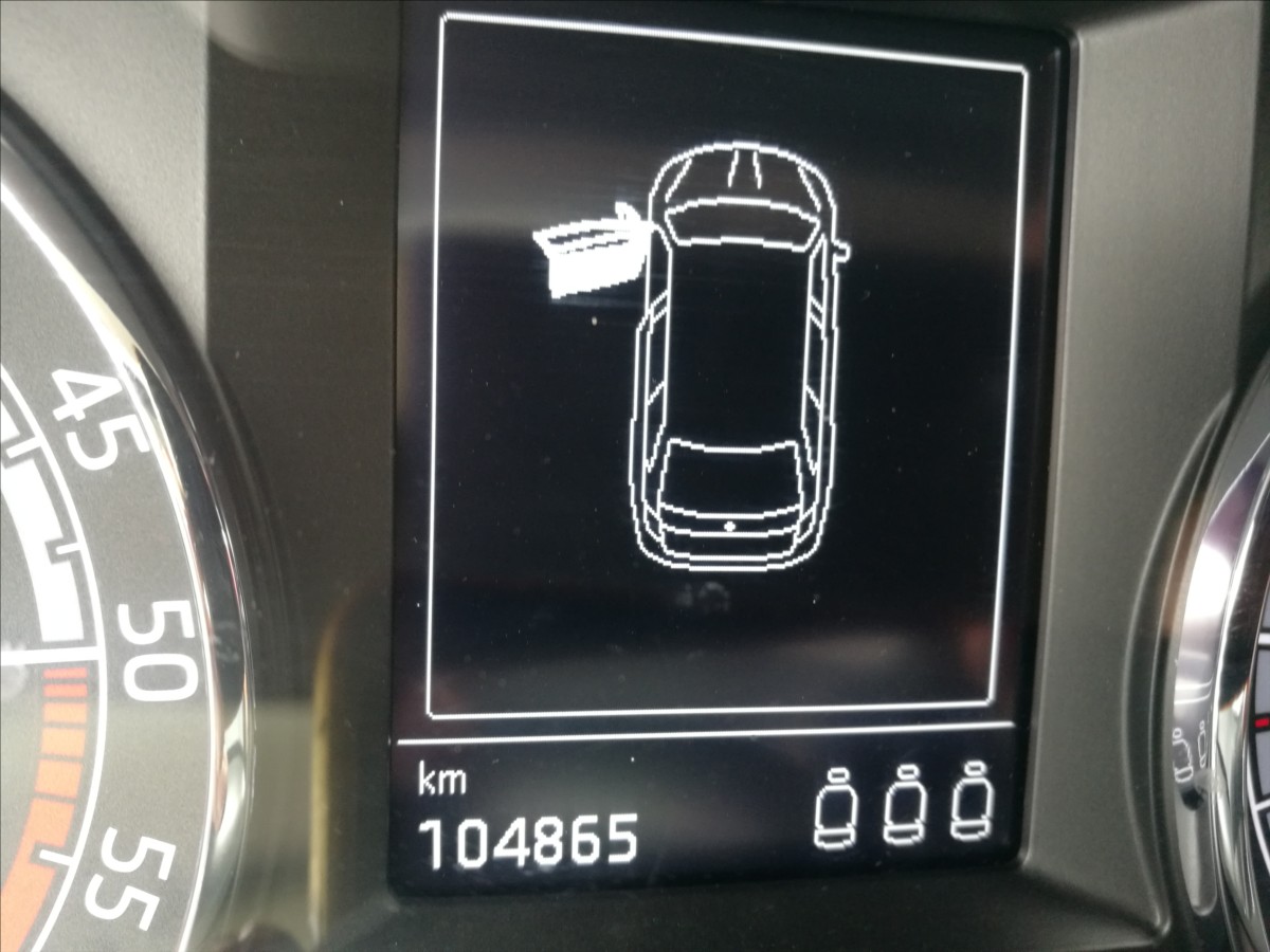 skoda-octavia-1-6-tdi-kombi - 5