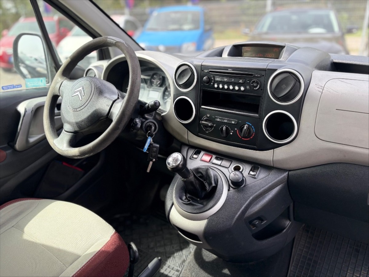 citroen-berlingo-1-6-hdi-16v-dph-cr - 8