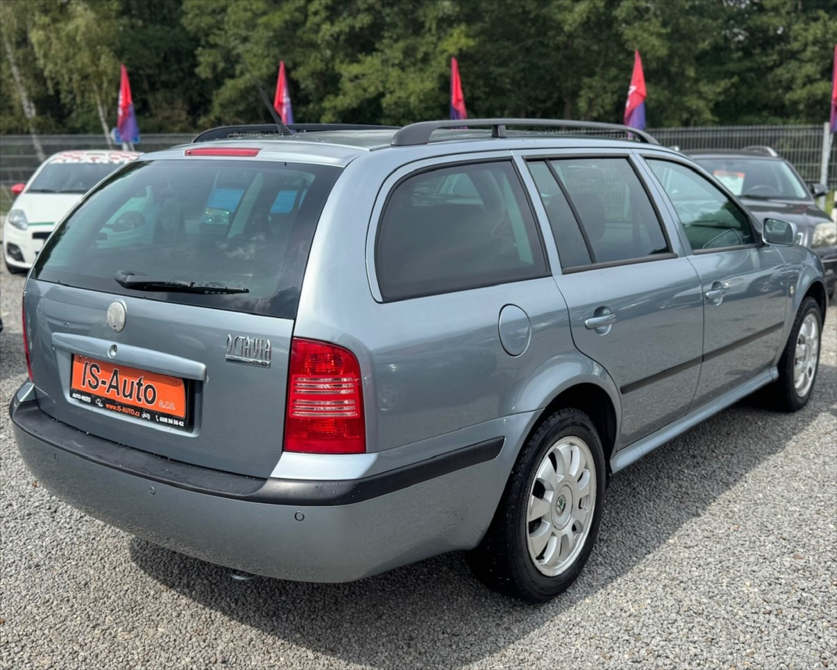 skoda-octavia-2-0-combi - 3