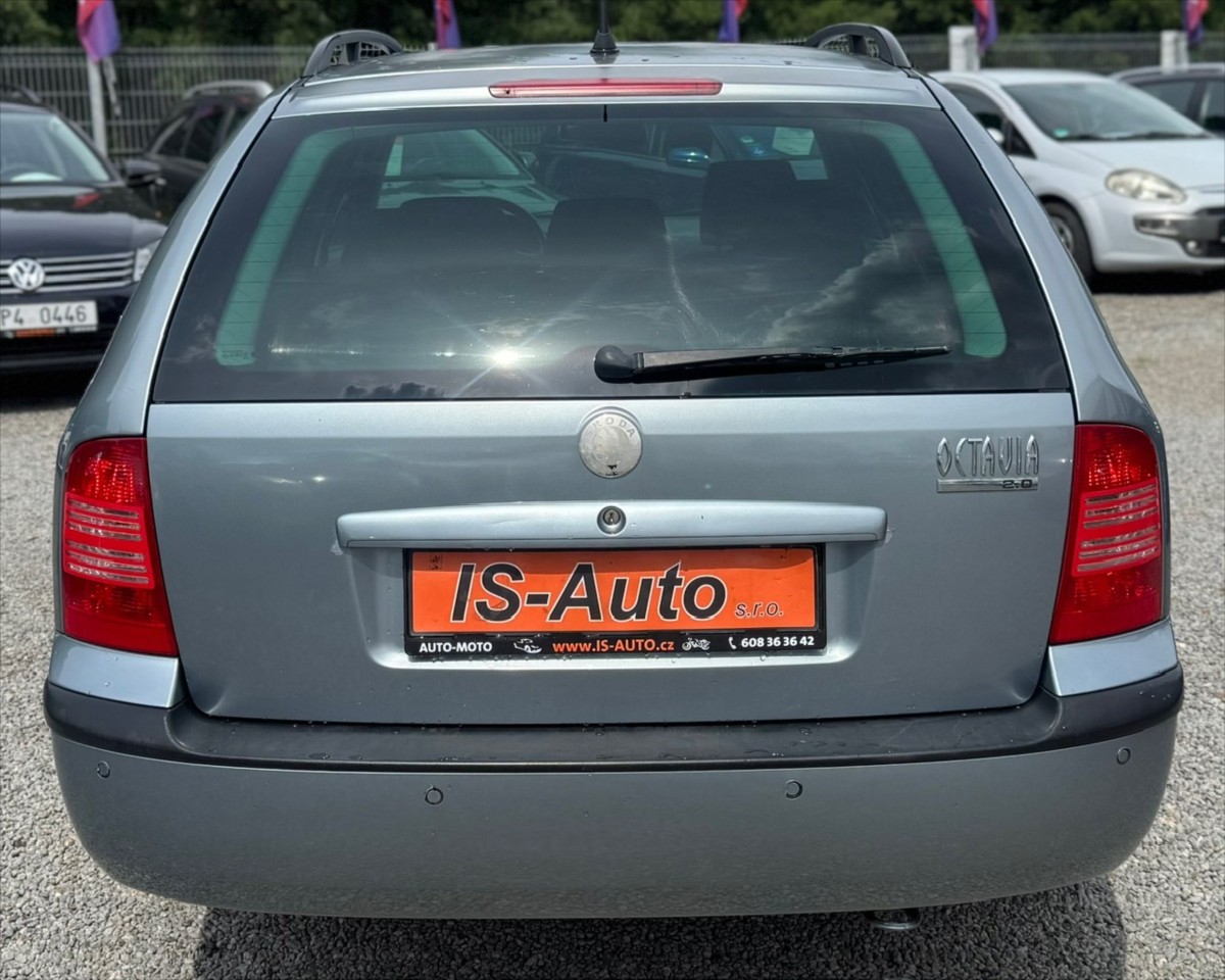 skoda-octavia-2-0-combi - 5