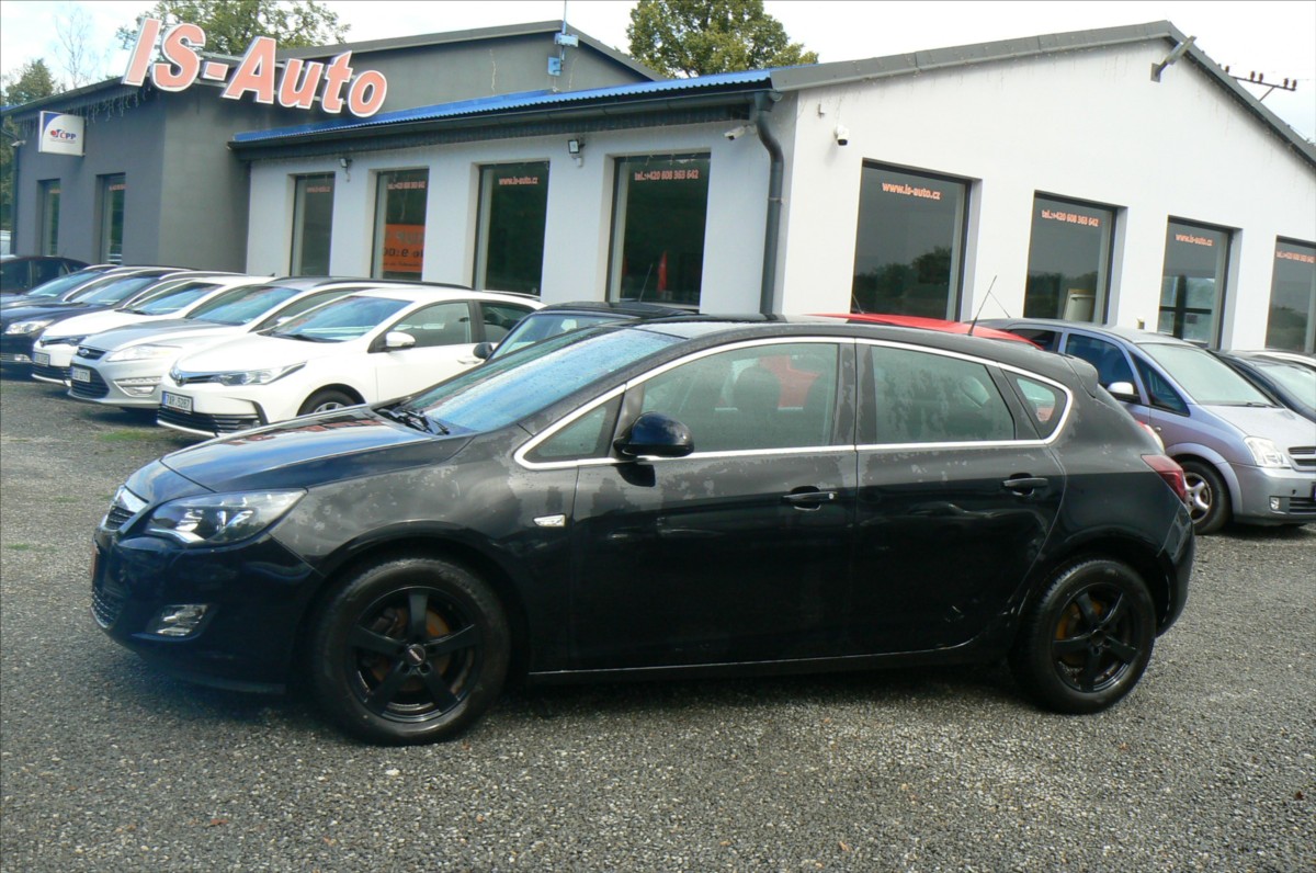 Opel Astra 1,4 Turbo 103 kw