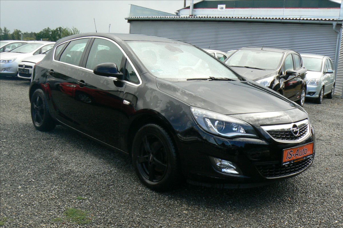 opel-astra-1-4-turbo-103-kw - 1