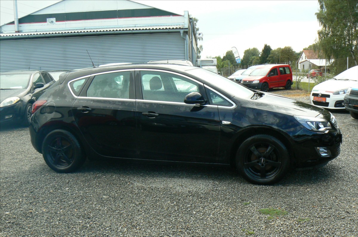 opel-astra-1-4-turbo-103-kw - 6