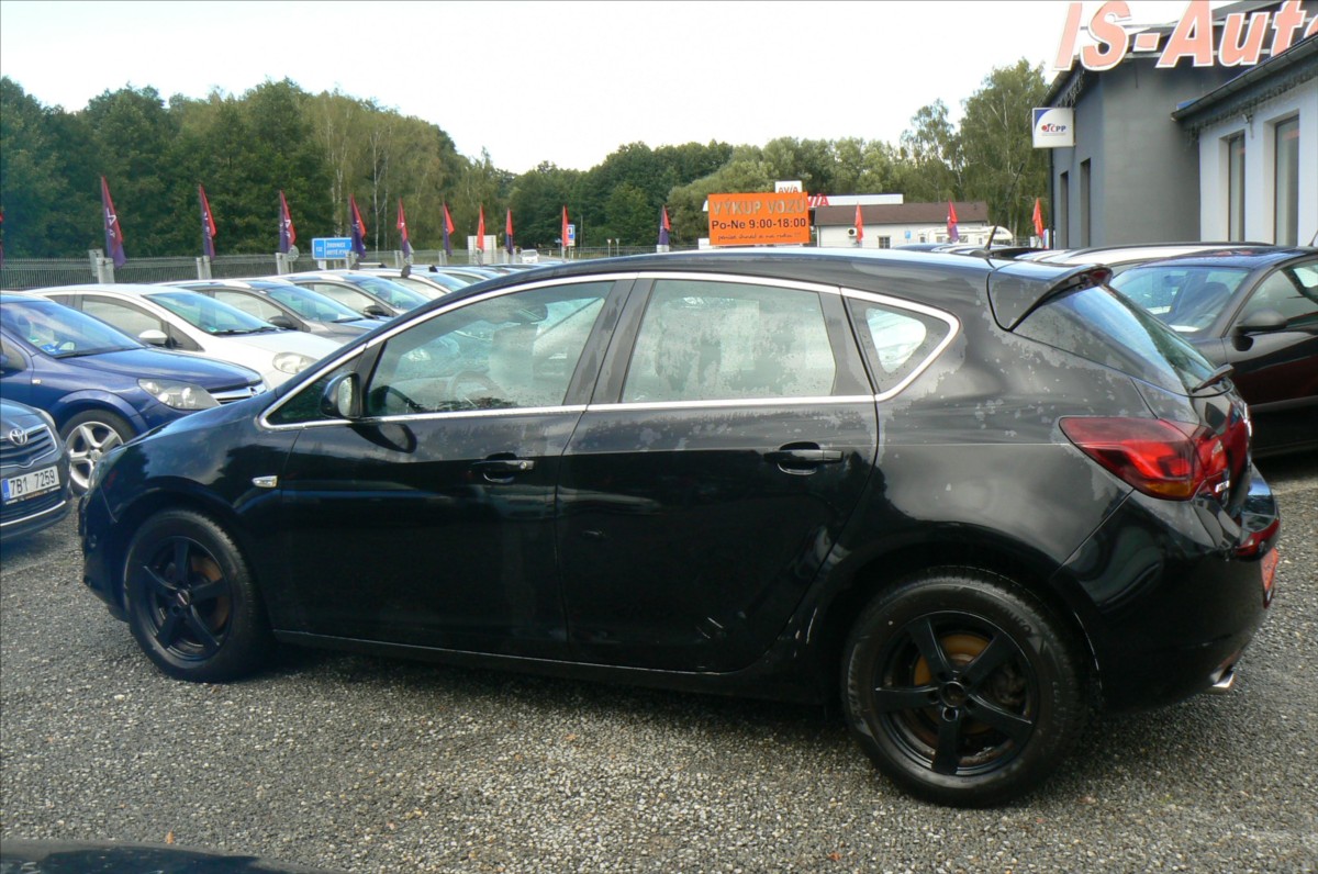 opel-astra-1-4-turbo-103-kw - 7