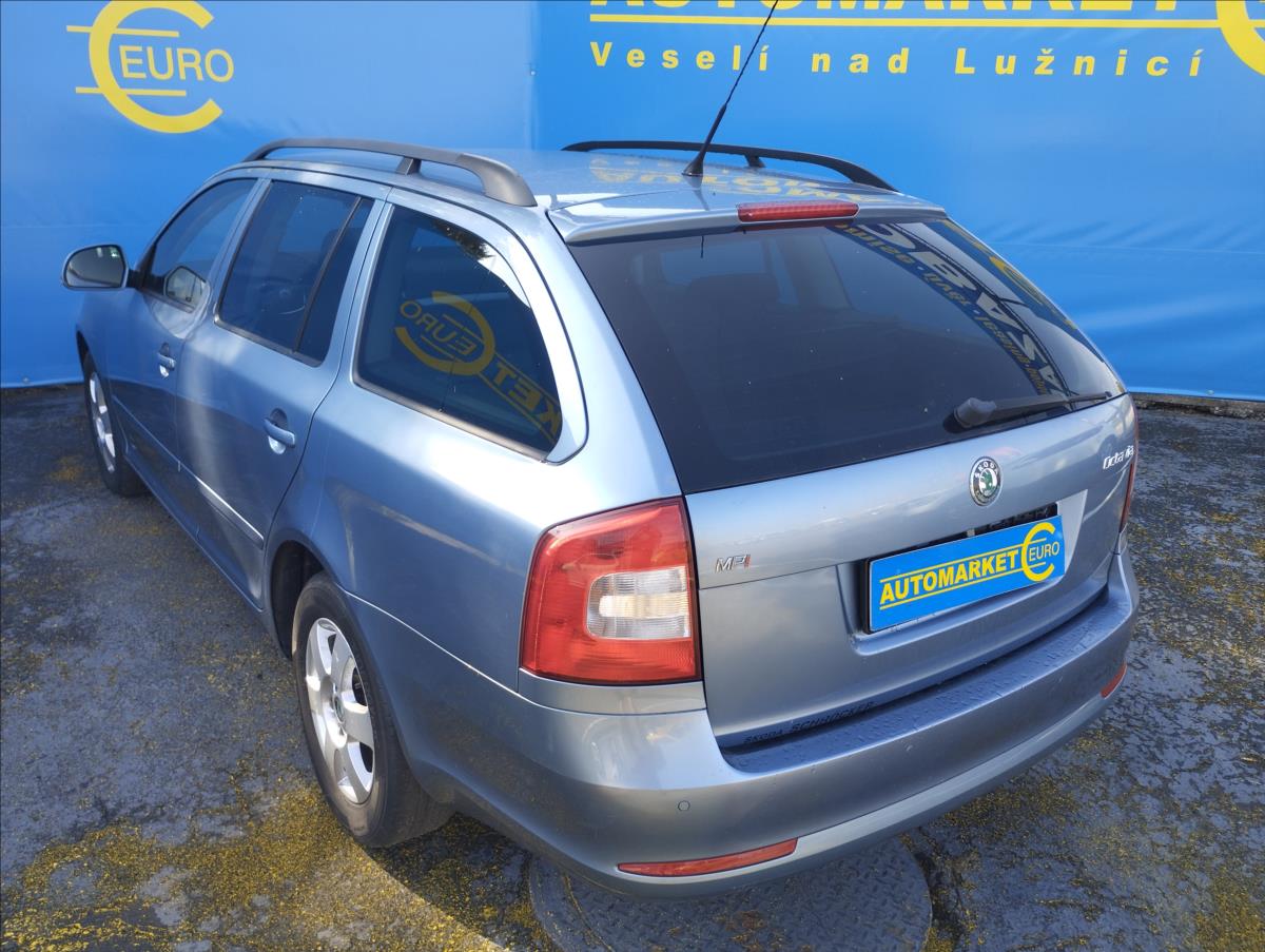 skoda-octavia-1-6-mpi-75kw-dsg - 5