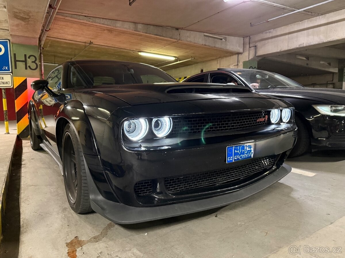 dodge-challenger-6-4-srt8-392-widebody-6-4-v8-hemi - 1