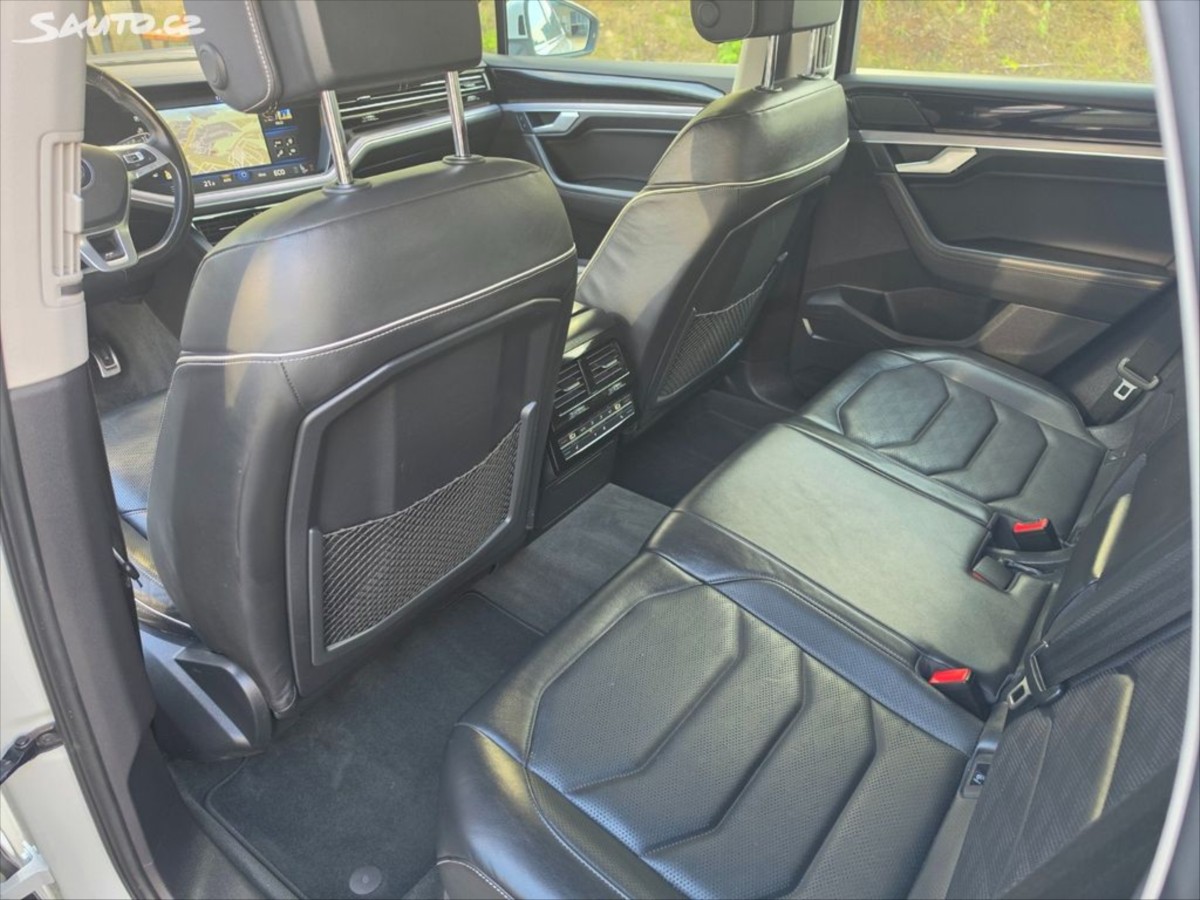 volkswagen-touareg-3-0-vw-touareg-v6-rline - 3