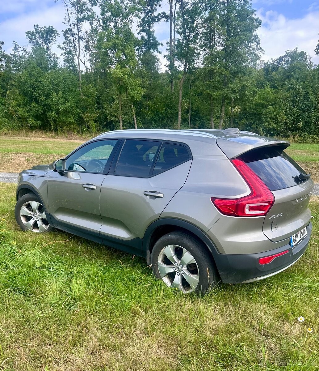 volvo-xc40-2-0-b4-awd-benzin - 4