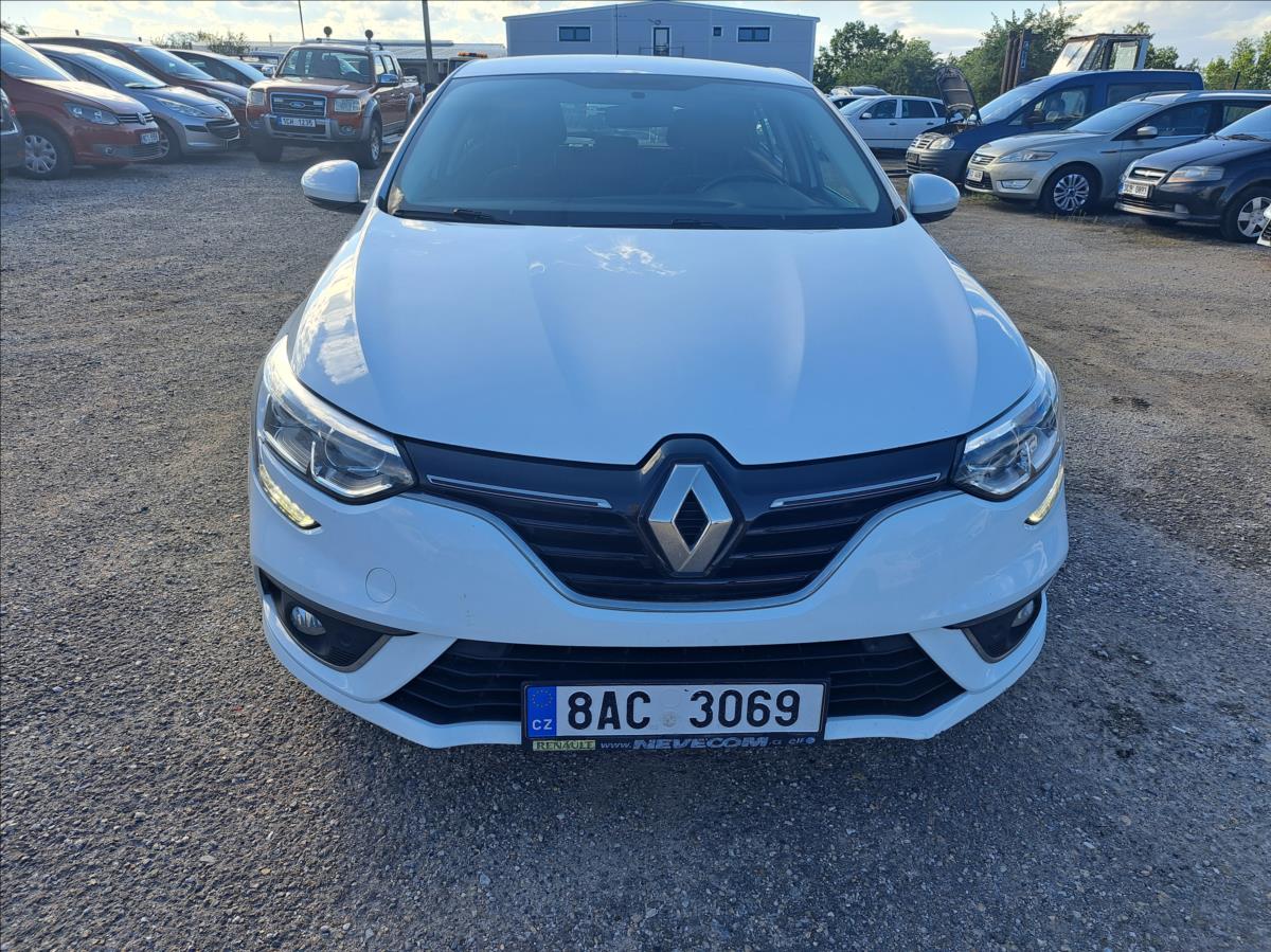 renault-megane-1-5-dci - 2