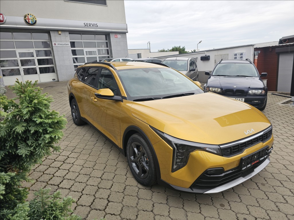 kia-0-0-k4-sw-cl4-1-0-t-gdi-gpf-exclusive-2026 - 6