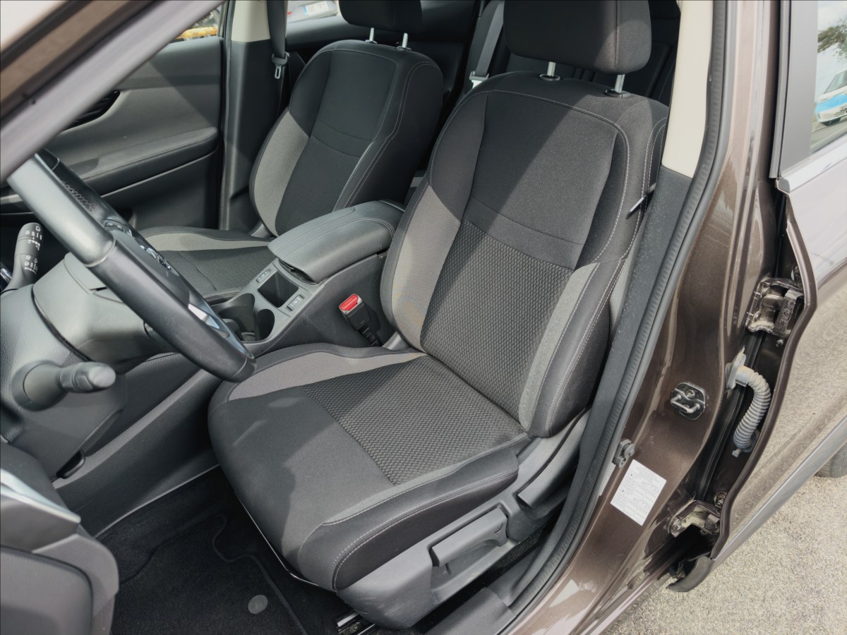 nissan-qashqai-1-3-dig-t-140-acenta - 9