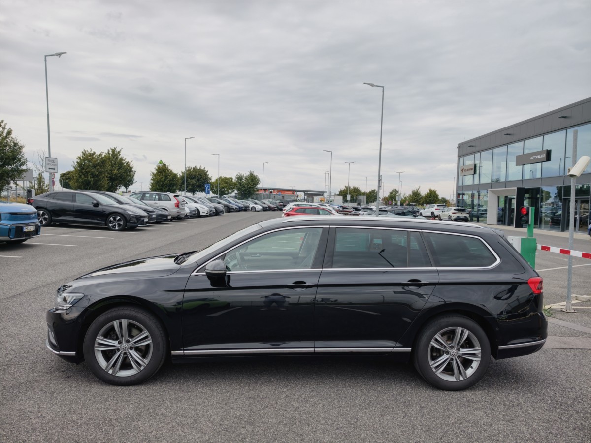volkswagen-passat-2-0-variant-tdi-dsg-elegance - 8