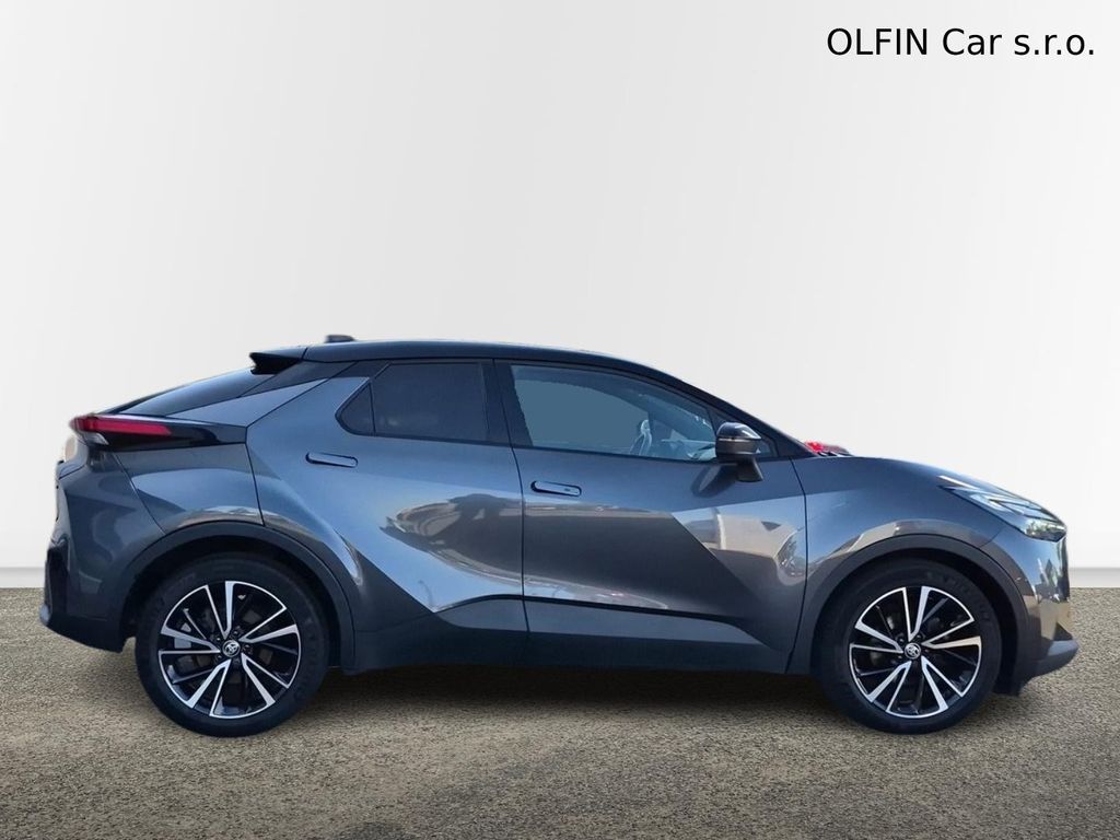 toyota-c-hr-2-0-hev-executive - 5
