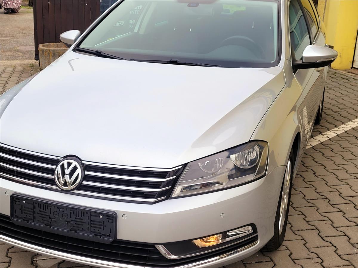 volkswagen-passat-2-0-tdi-serv-kniha-perfektni - 2