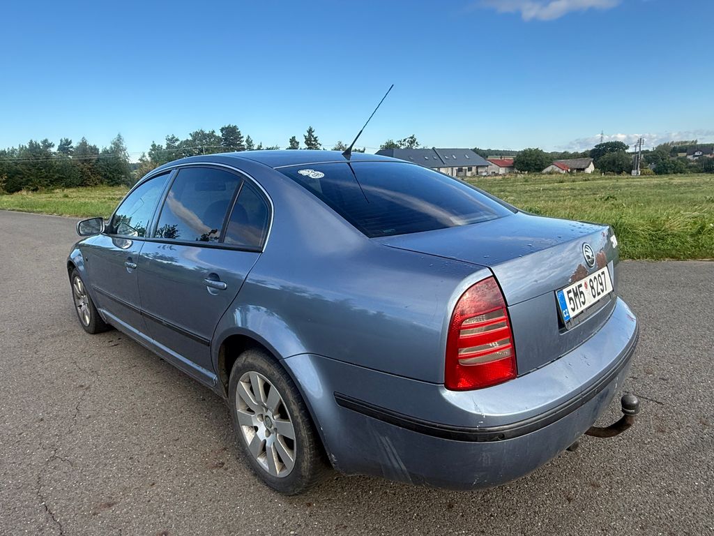 skoda-superb-stk-11-2027 - 2
