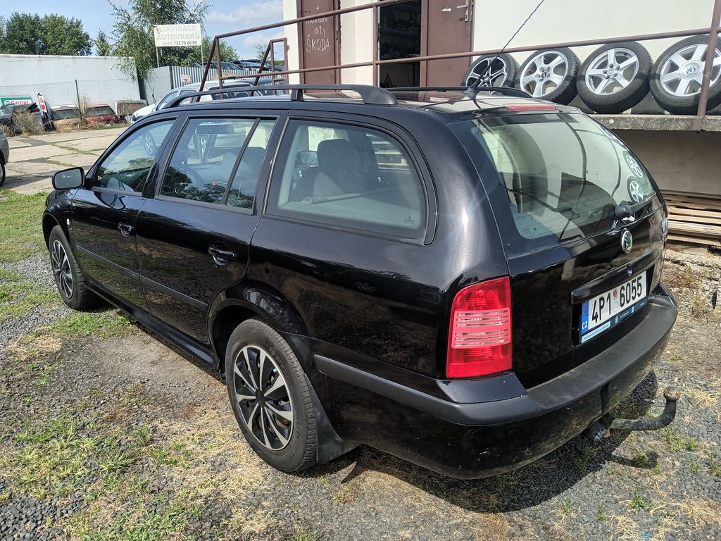 skoda-octavia-1-9-tdi-ambiente-tour - 2