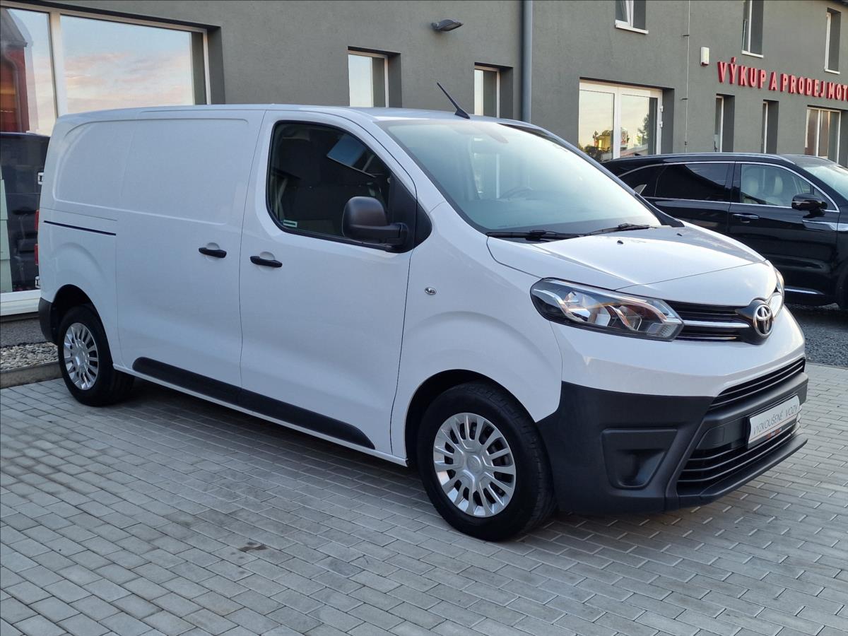 toyota-proace-2-0-d-4d-106kw-l1-cr-1-maj - 1