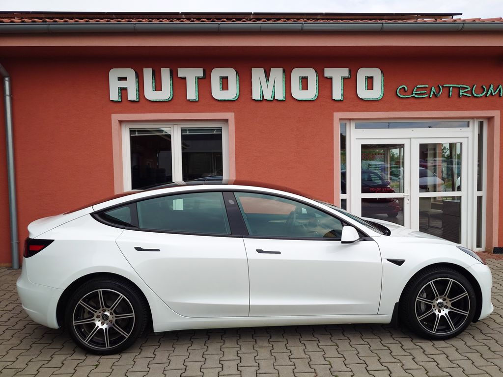 tesla-model-3-long-range-dual-motor-366-kw - 5