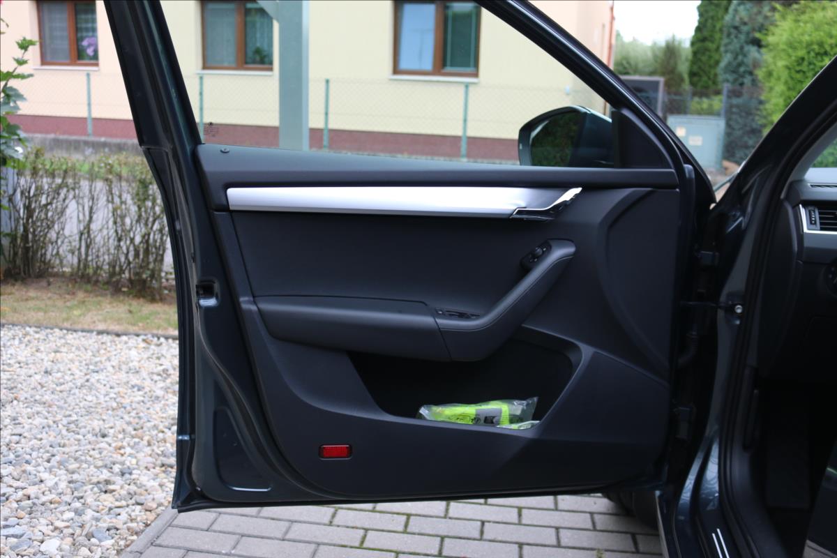 skoda-octavia-1-0-85kw-cr-62000km - 8