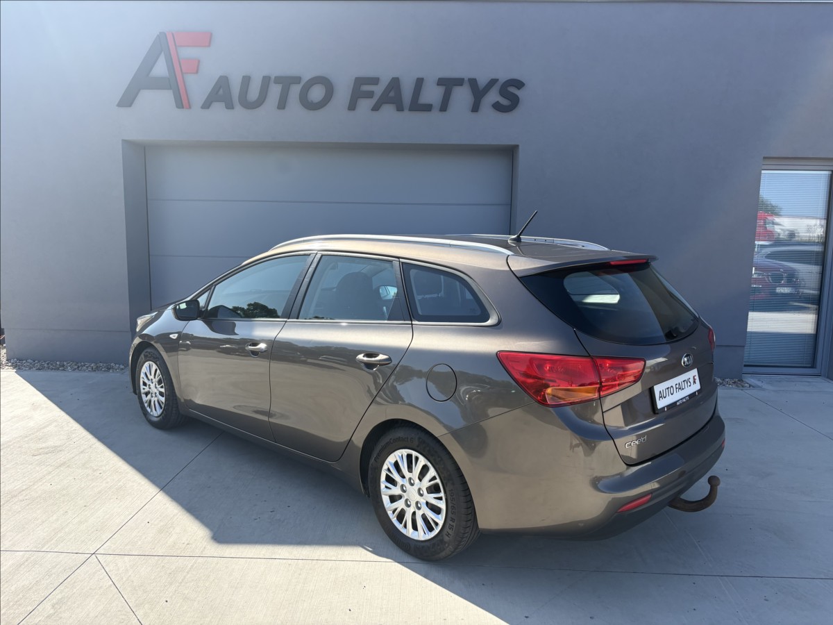 kia-ceed-1-6-gdi-99-kw-cr-1-maj-servis - 4