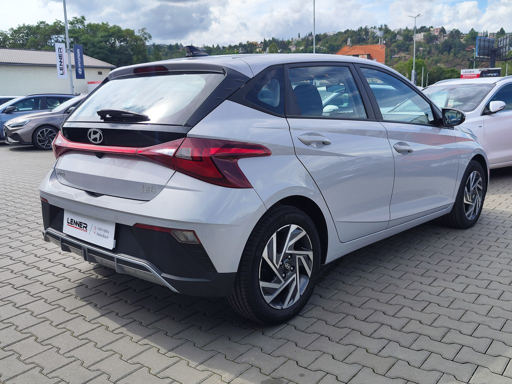 hyundai-i20-1-2i-58kw-wave - 4