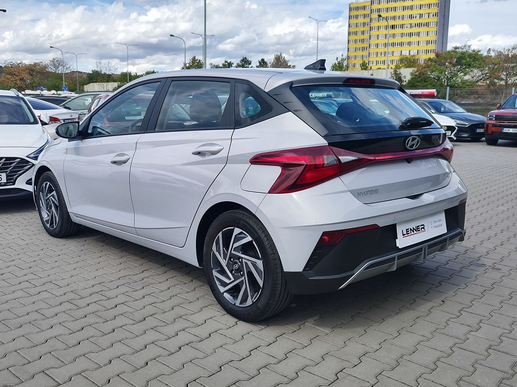hyundai-i20-1-2i-58kw-wave - 6