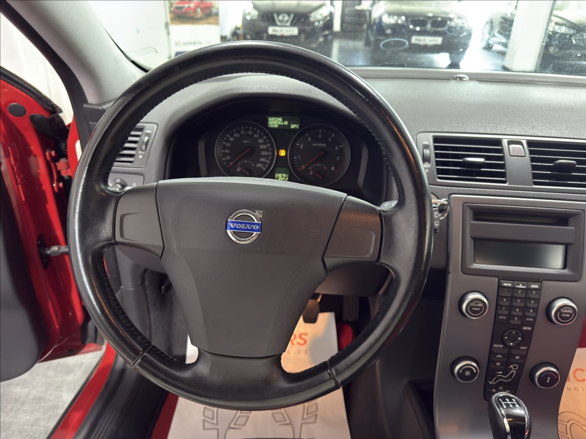 volvo-c30-1-8-i-klimatizace-servis-alu - 6