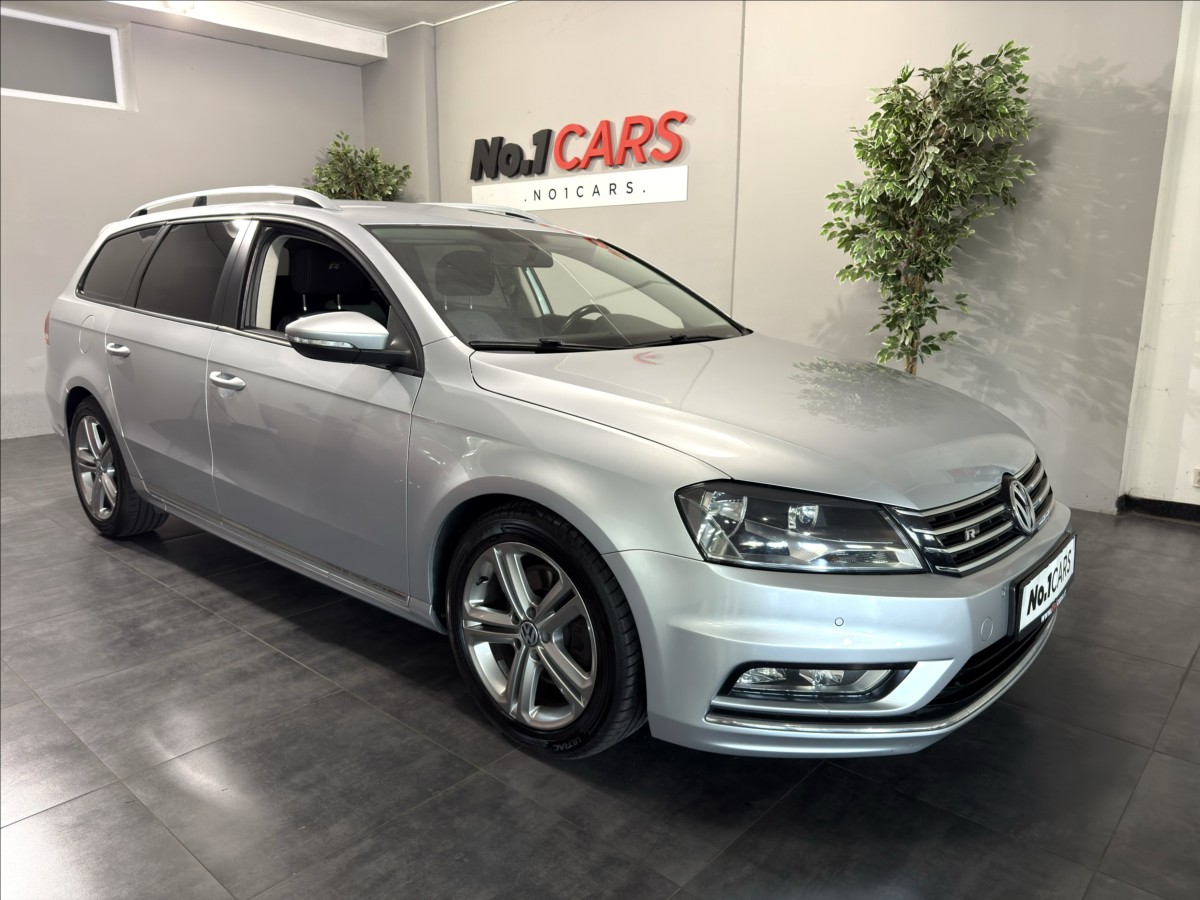volkswagen-passat-2-0-tdi-dsg-r-line-130kw-navi - 1