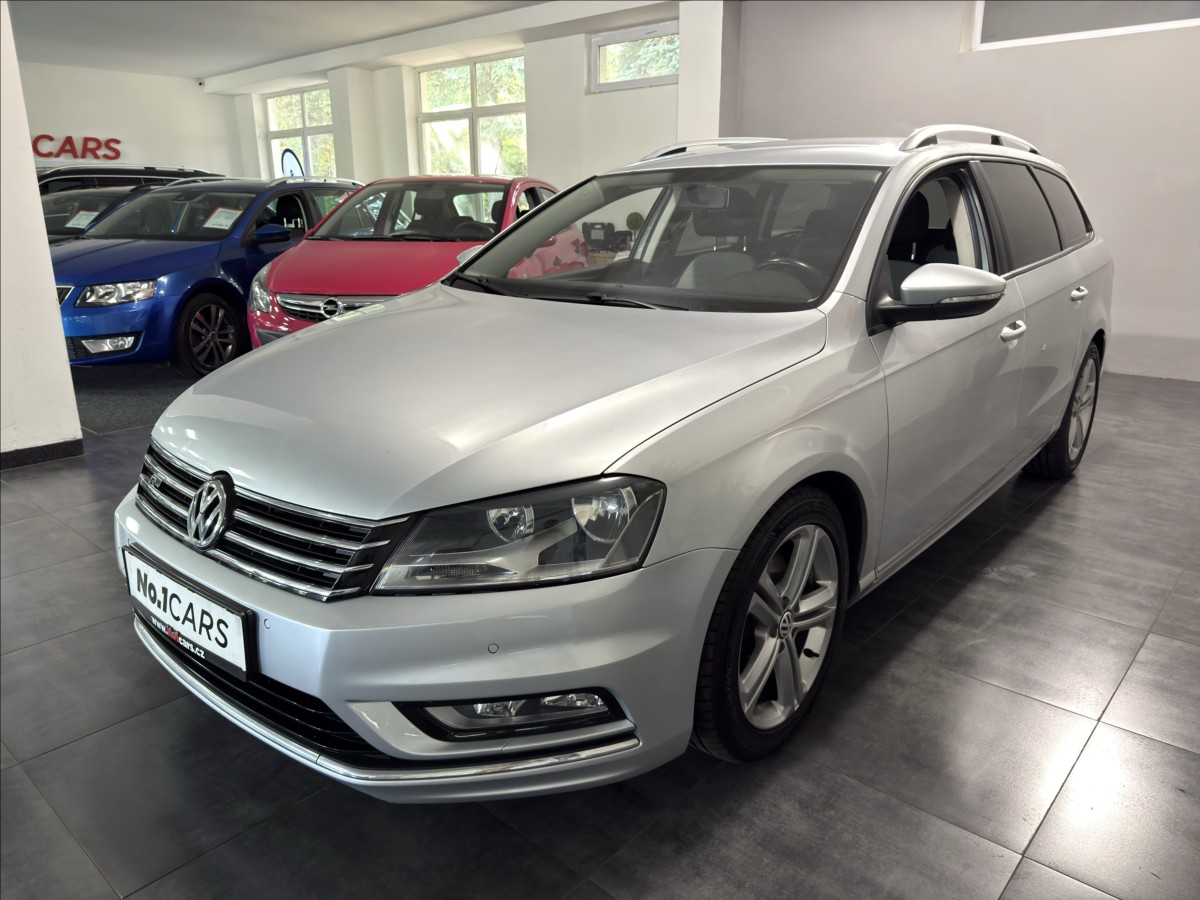 volkswagen-passat-2-0-tdi-dsg-r-line-130kw-navi - 2