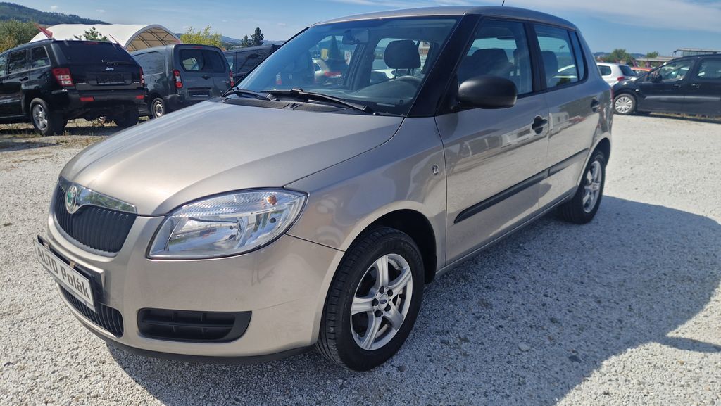 skoda-fabia-1-4-16v - 1