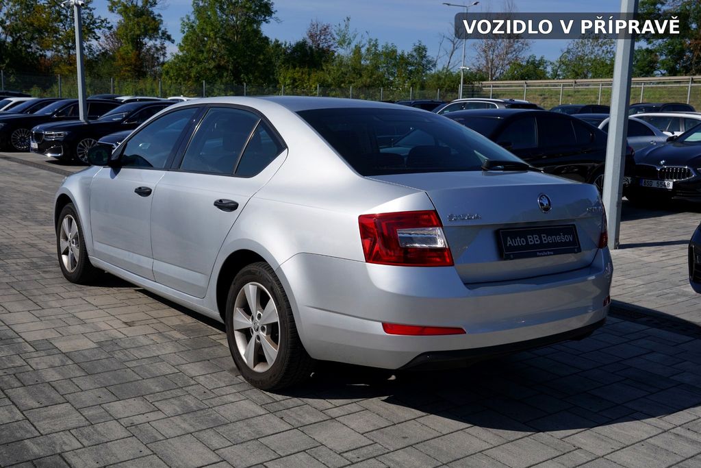 skoda-octavia-1-2-tsi-90-ps-cr-1-majitel - 1