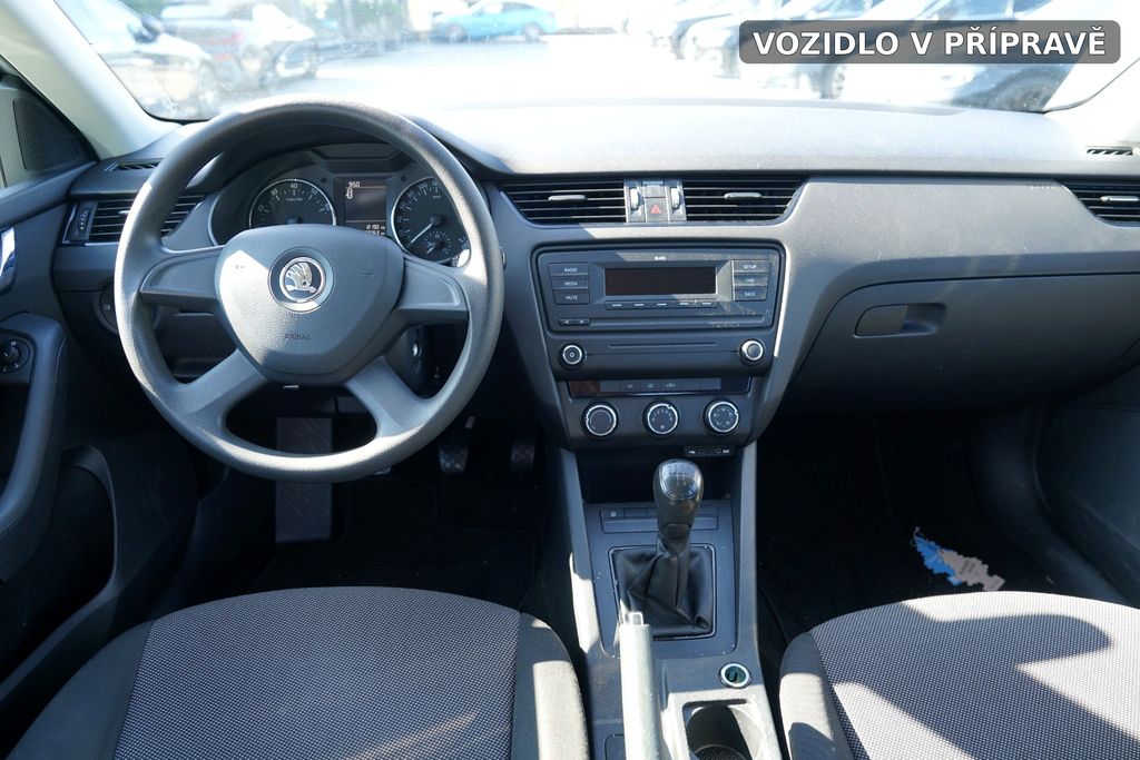 skoda-octavia-1-2-tsi-90-ps-cr-1-majitel - 4