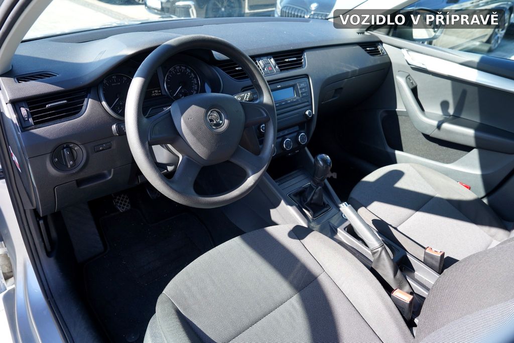 skoda-octavia-1-2-tsi-90-ps-cr-1-majitel - 5
