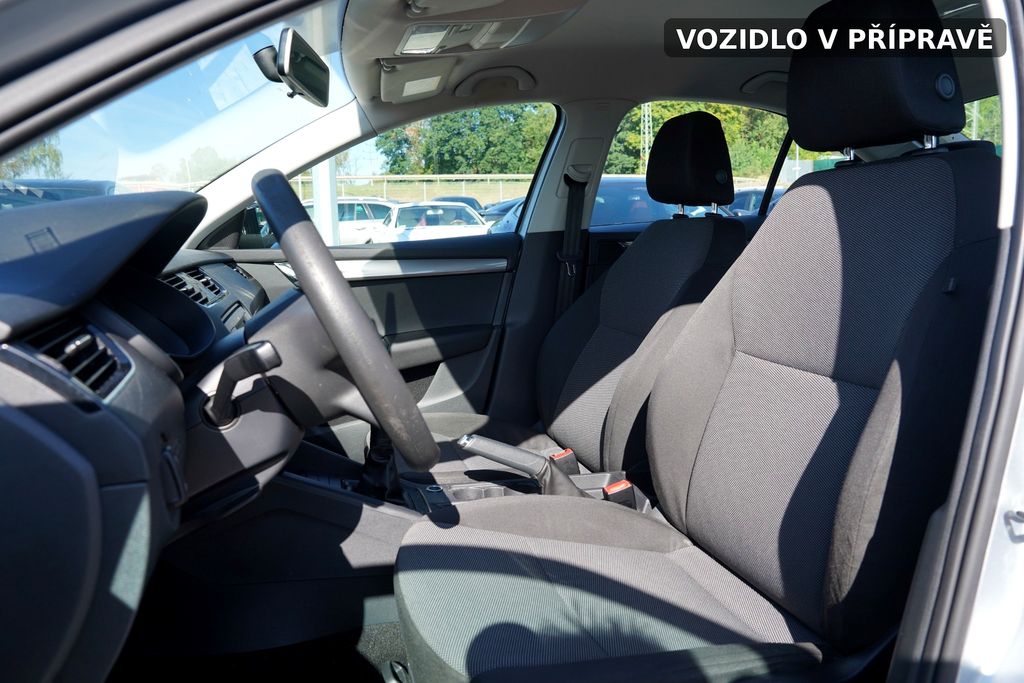 skoda-octavia-1-2-tsi-90-ps-cr-1-majitel - 6