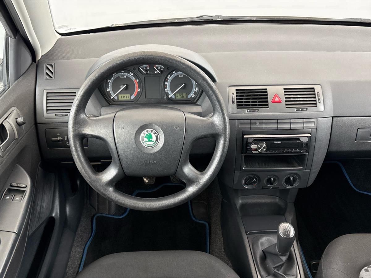 skoda-fabia-1-2-htp-classic - 4