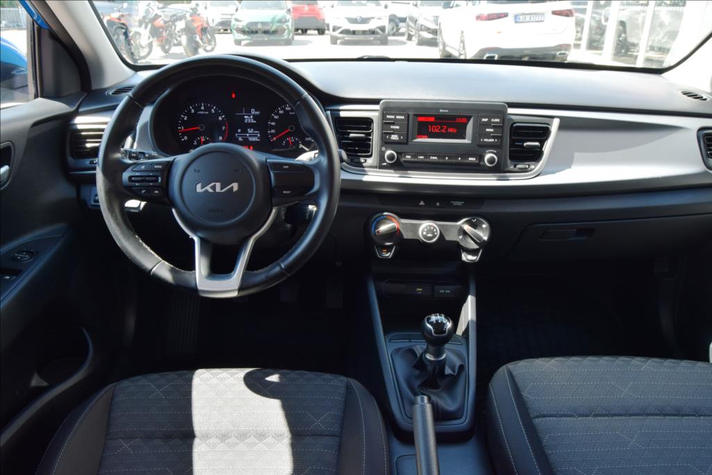kia-rio-1-2-dpi-comfort - 4