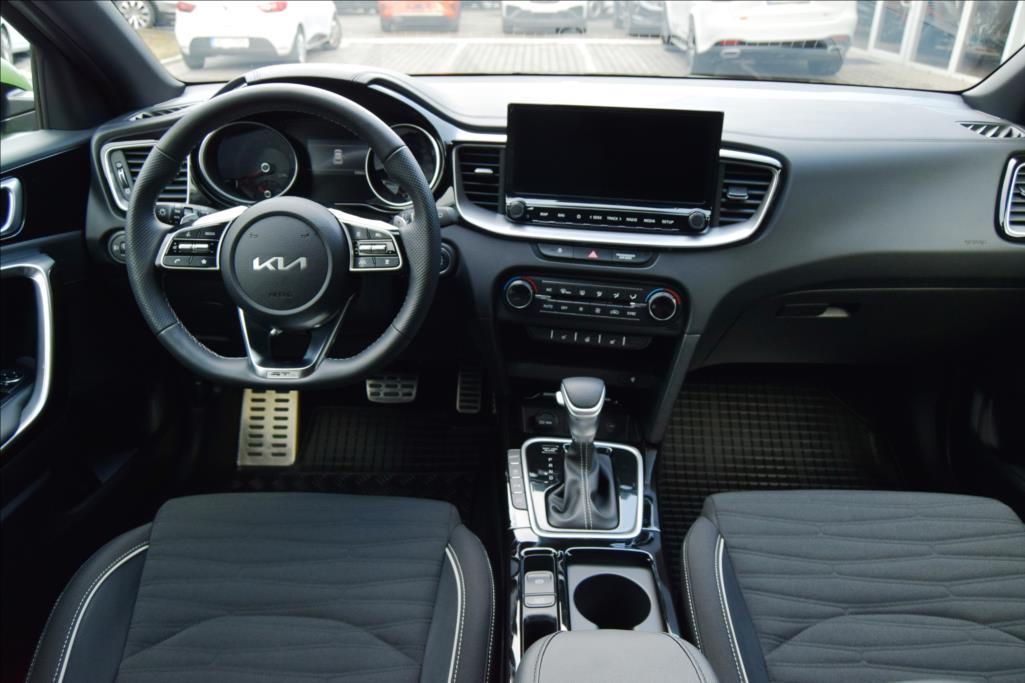 kia-xceed-1-5-t-gdi-7dct-gt-line - 3