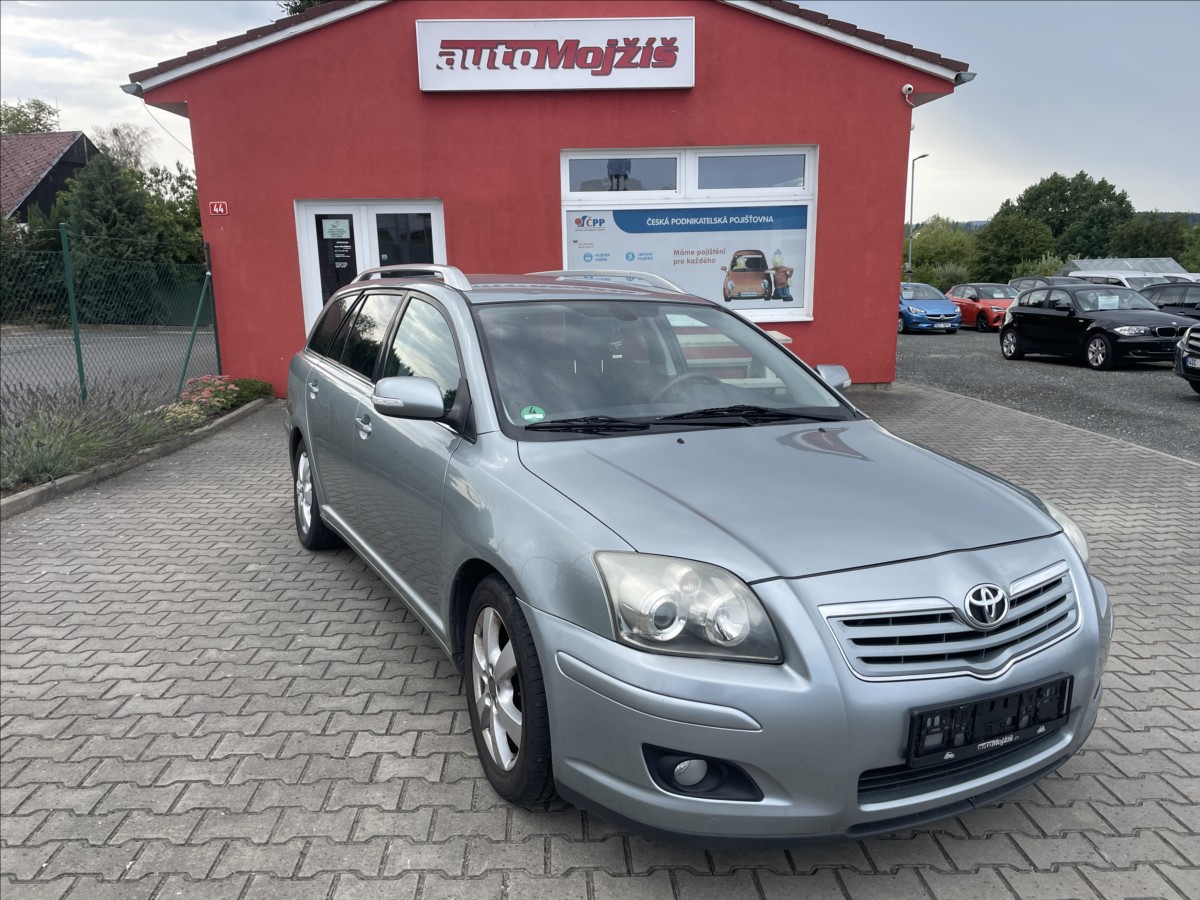 Toyota Avensis 1,8 VVT-i DIGIKLIMA OK NOVÁ STK