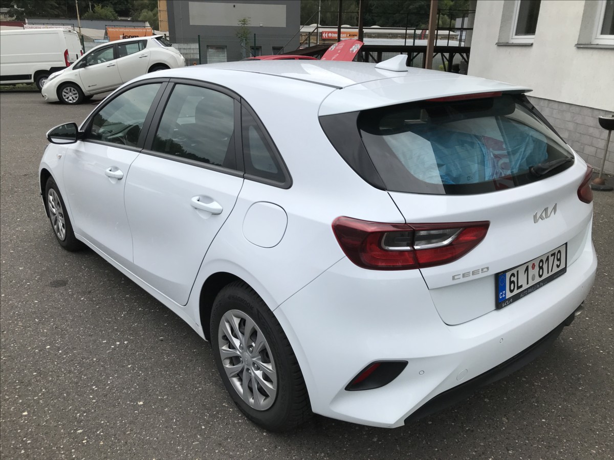 kia-ceed-1-6-crdi-100kw-5dv-ac - 5