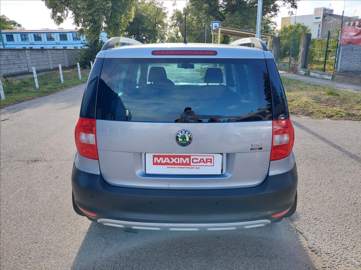 skoda-yeti-1-2-tsi-elegance-dsg - 5